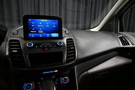 Ford Transit Connect 24 of 30