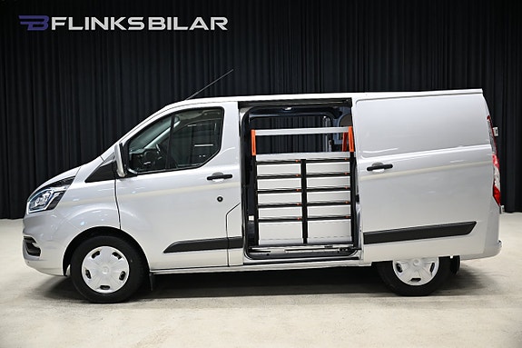 Ford Transit Custom 4 of 5