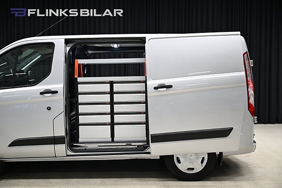 Ford Transit Custom 6 of 30