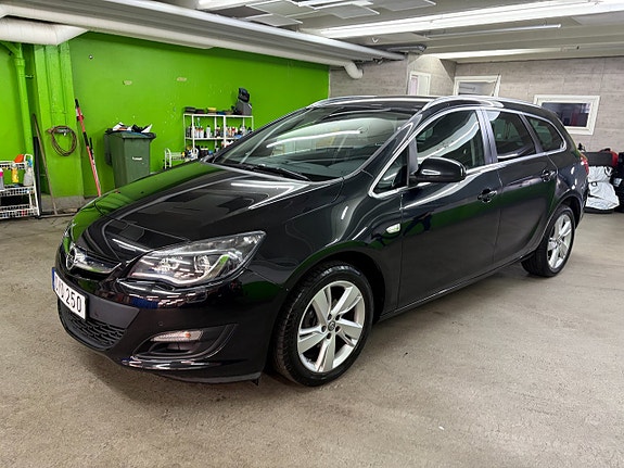 Opel Astra 4 of 5