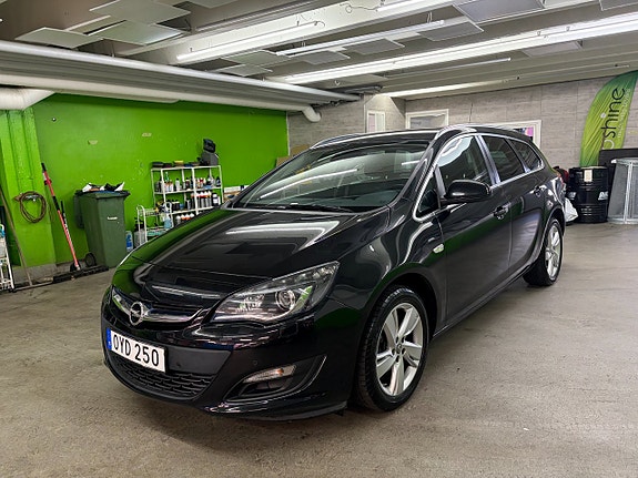 Opel Astra 3 of 5