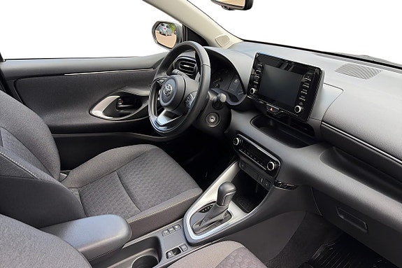 Toyota Yaris 11 of 14