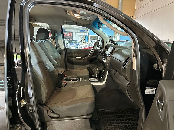 NISSAN NAVARA 190 ch BVA - ATTELAGE FIXE
