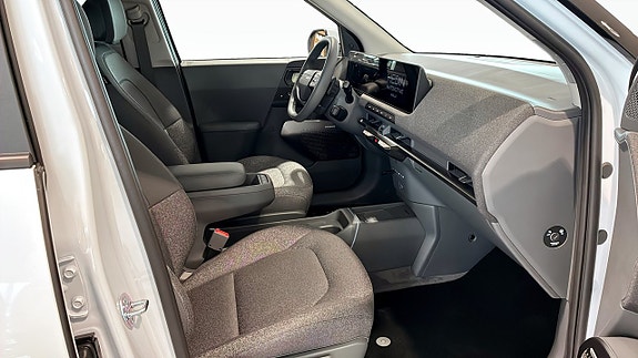 Kia EV2 3 of 18