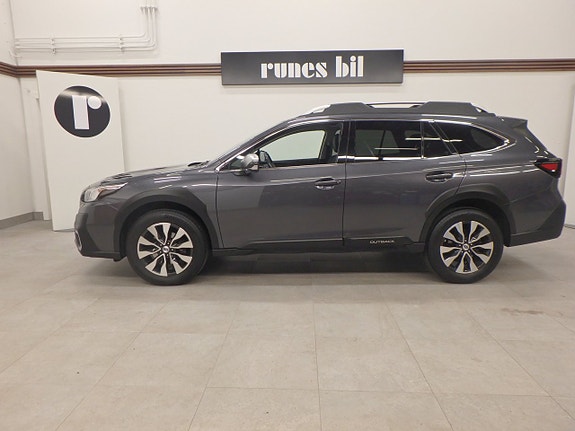 Subaru Outback 2 of 5
