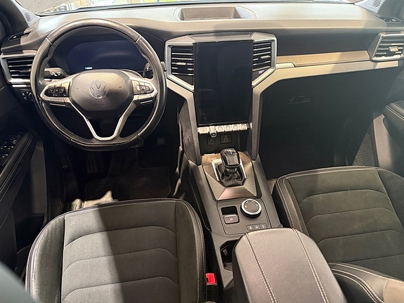 Volkswagen Amarok 5 of 5