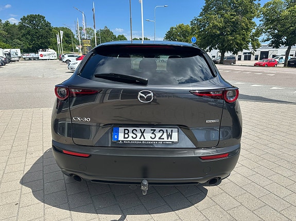 Mazda CX-30 7 of 24