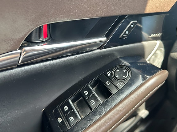 Mazda CX-30 16 of 24