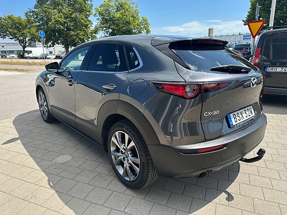 Mazda CX-30 8 of 24