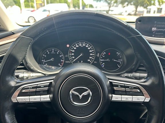 Mazda CX-30 15 of 24