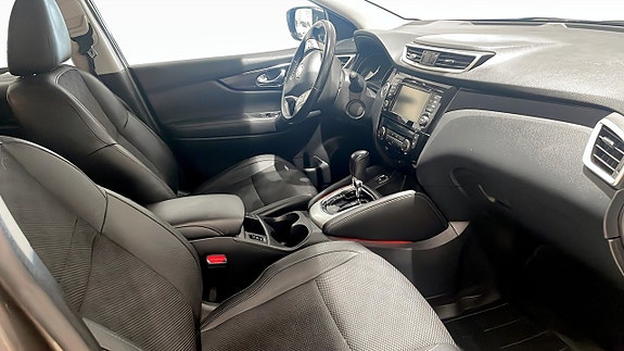 Nissan Qashqai 3 of 5