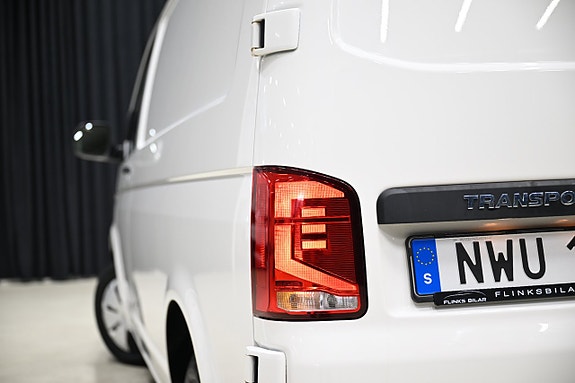 Volkswagen Transporter 20 of 30