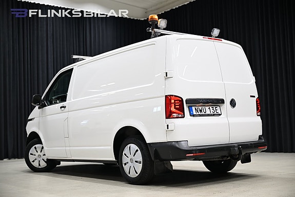 Volkswagen Transporter 4 of 30