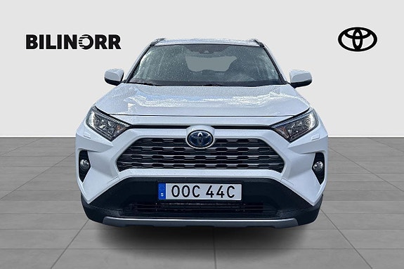 Toyota RAV4 3 of 5