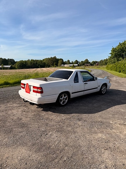 Volvo 940 3 of 6