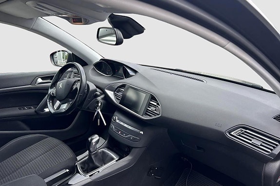 Peugeot 308 5 of 5