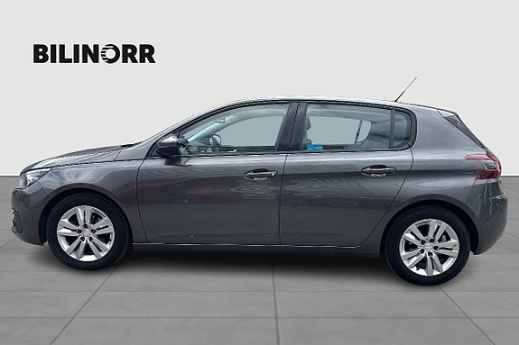 Peugeot 308 2 of 5