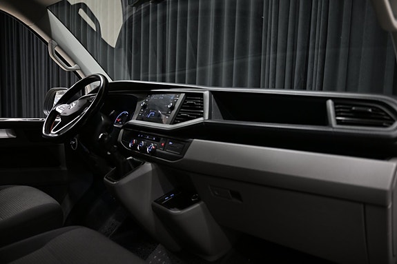 Volkswagen Transporter 30 of 30