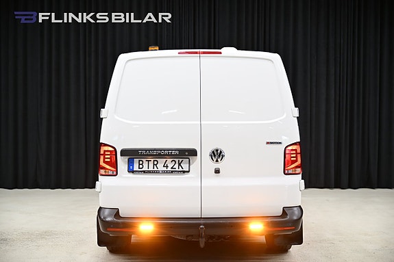 Volkswagen Transporter 14 of 30