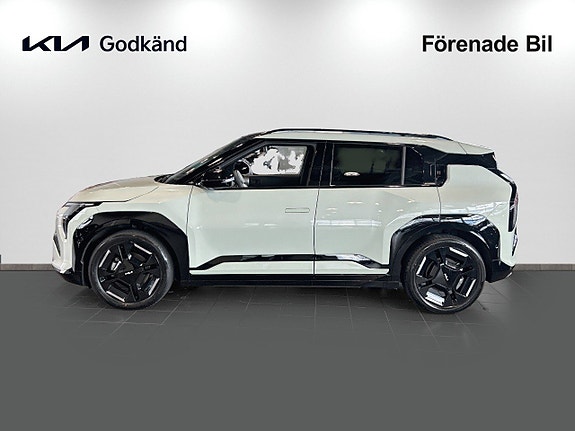 Kia EV3 4 of 5