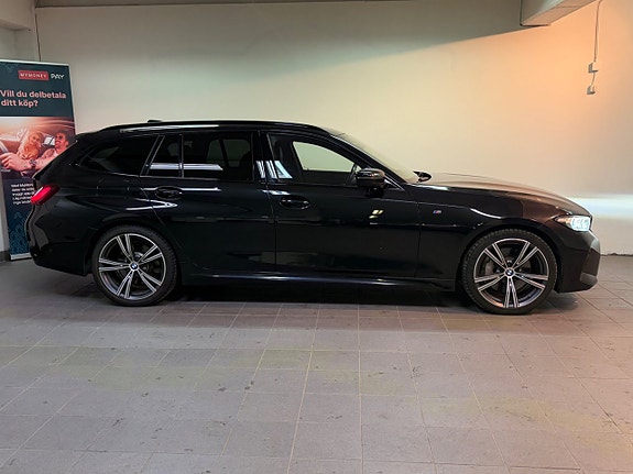 BMW 330d 3 of 5