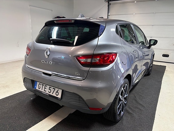 Renault Clio 4 of 5