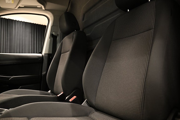 Volkswagen Caddy Maxi 24 of 30