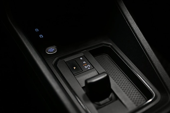 Volkswagen Caddy Maxi 23 of 30