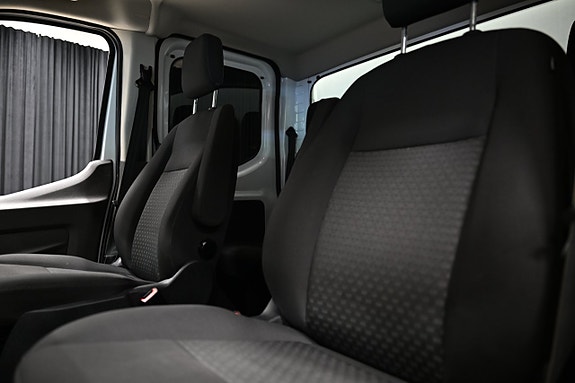 Ford Transit 18 of 30