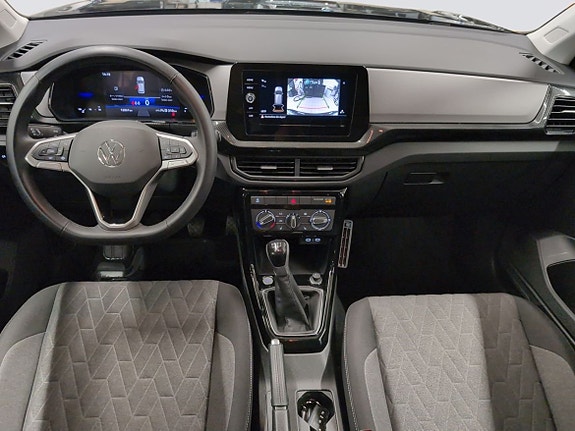 Volkswagen T-Cross 9 of 16