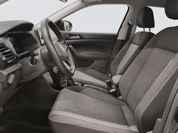 Volkswagen T-Cross 7 of 16