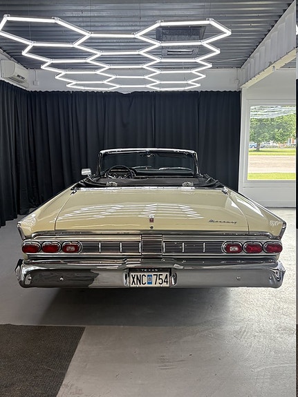 Mercury Parklane 9 of 13