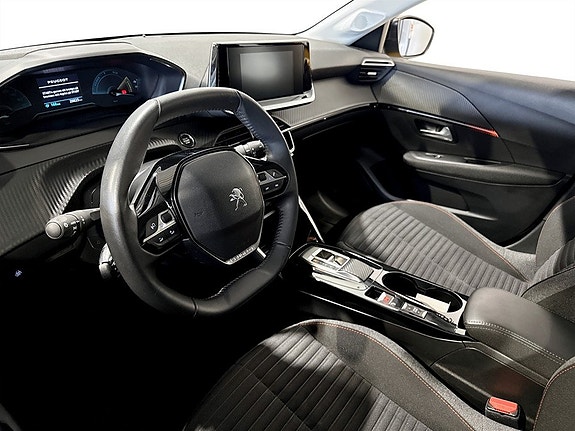 Peugeot e-208 4 of 5