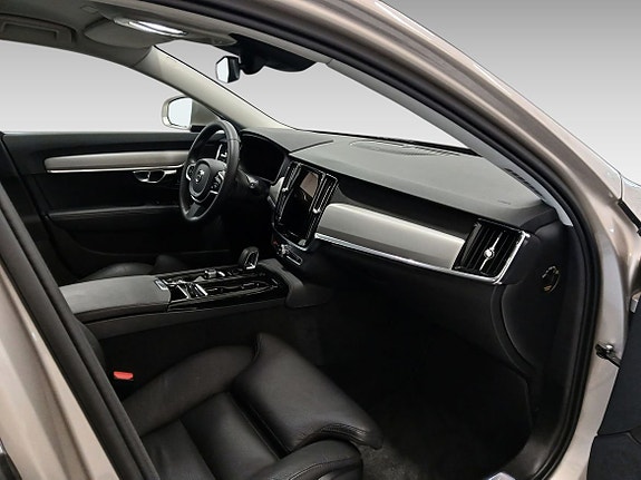 Volvo V90 15 of 16