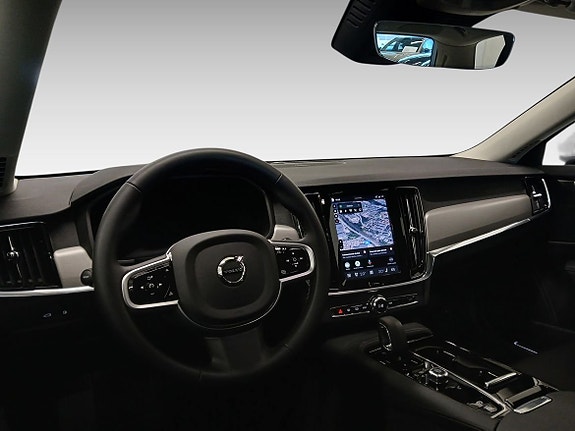 Volvo V90 7 of 16