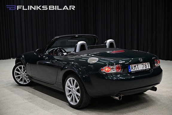 Mazda MX-5 4 of 23