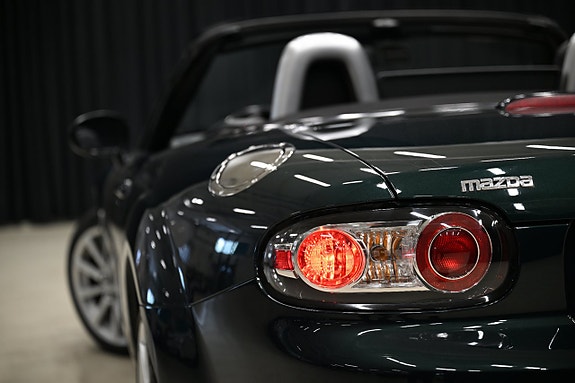 Mazda MX-5 7 of 23