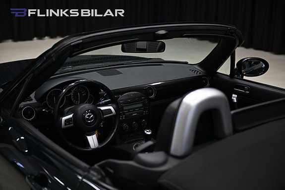 Mazda MX-5 12 of 23