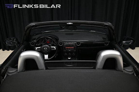 Mazda MX-5 10 of 23