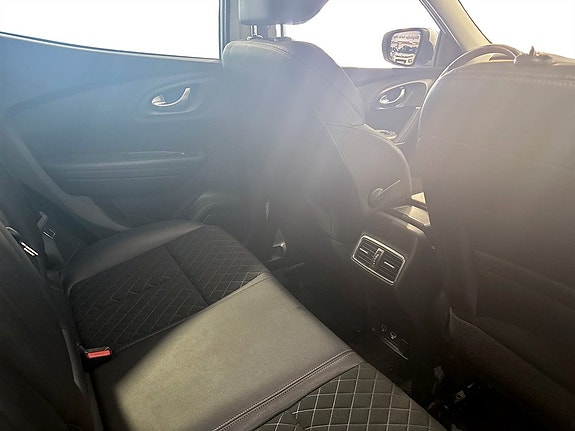 Renault Kadjar 12 of 15