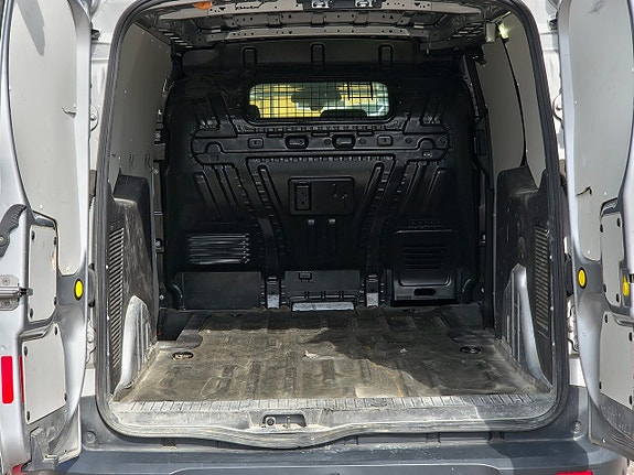 Ford Transit Connect 6 of 14