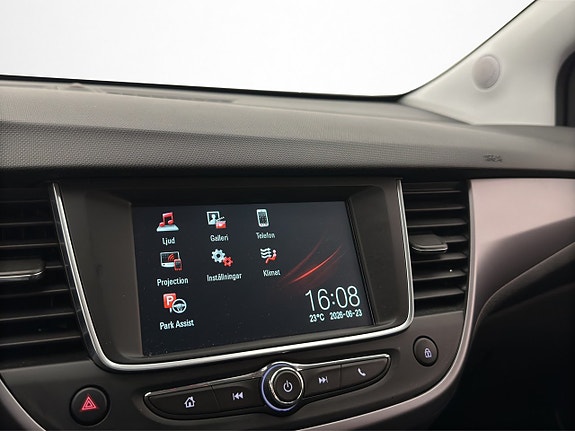 Opel Crossland X 15 of 27