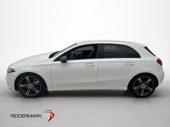 Mercedes-Benz A200 2 of 5