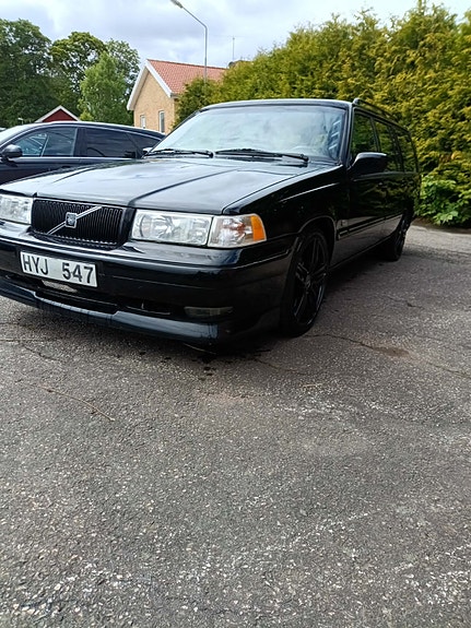 Volvo 940 2 of 5