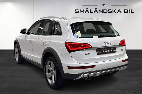 Audi Q5 4 of 5
