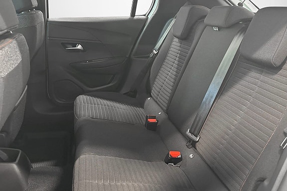 Peugeot 208 10 of 11