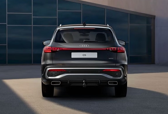 Audi Q5 3 of 3