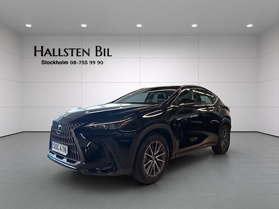 Lexus NX350h 2 of 5