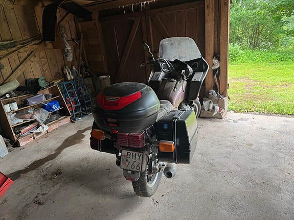 Honda GL 500 D PC02 3 of 5