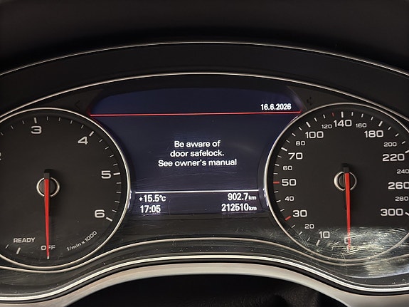 Audi A6 14 of 18